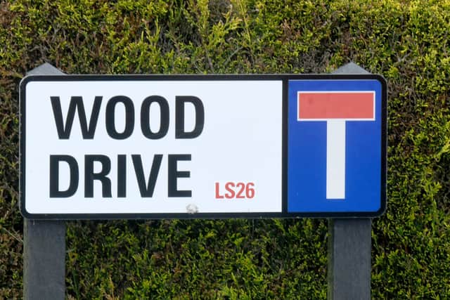  Sign  at Wood Drive  at Rothwell 