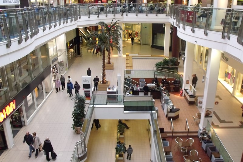 The Pavillions Shopping Centre, which has been replaced by the world’s largest Primark was home to a number of eateries, including Level, which one of our readers said they missed.