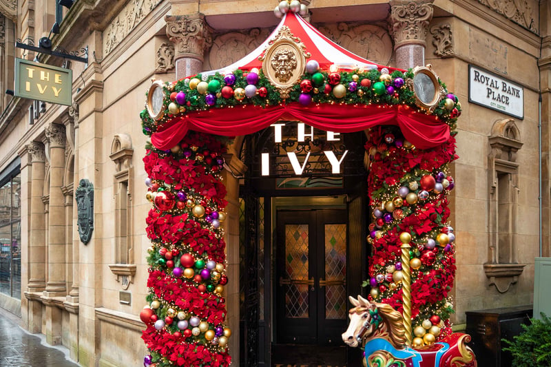 The Ivy on Buchanan Street is our fourth stop - The Ivy offer roaring 20's / Gatsby-esque vibes in their Art-Deco inspired interior - if we're celebrating Christmas in Glasgow, we want it to be at least a little bit opulent before it descends into carnage as it so often does.