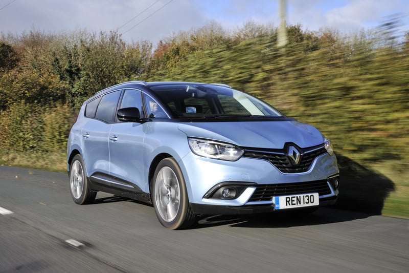 Our second people carrier didn’t enjoy massive sales success when it was brand new but families are clearly keen to snap up this French seven-seater now, with prices hitting an average of £9,425 across all generations