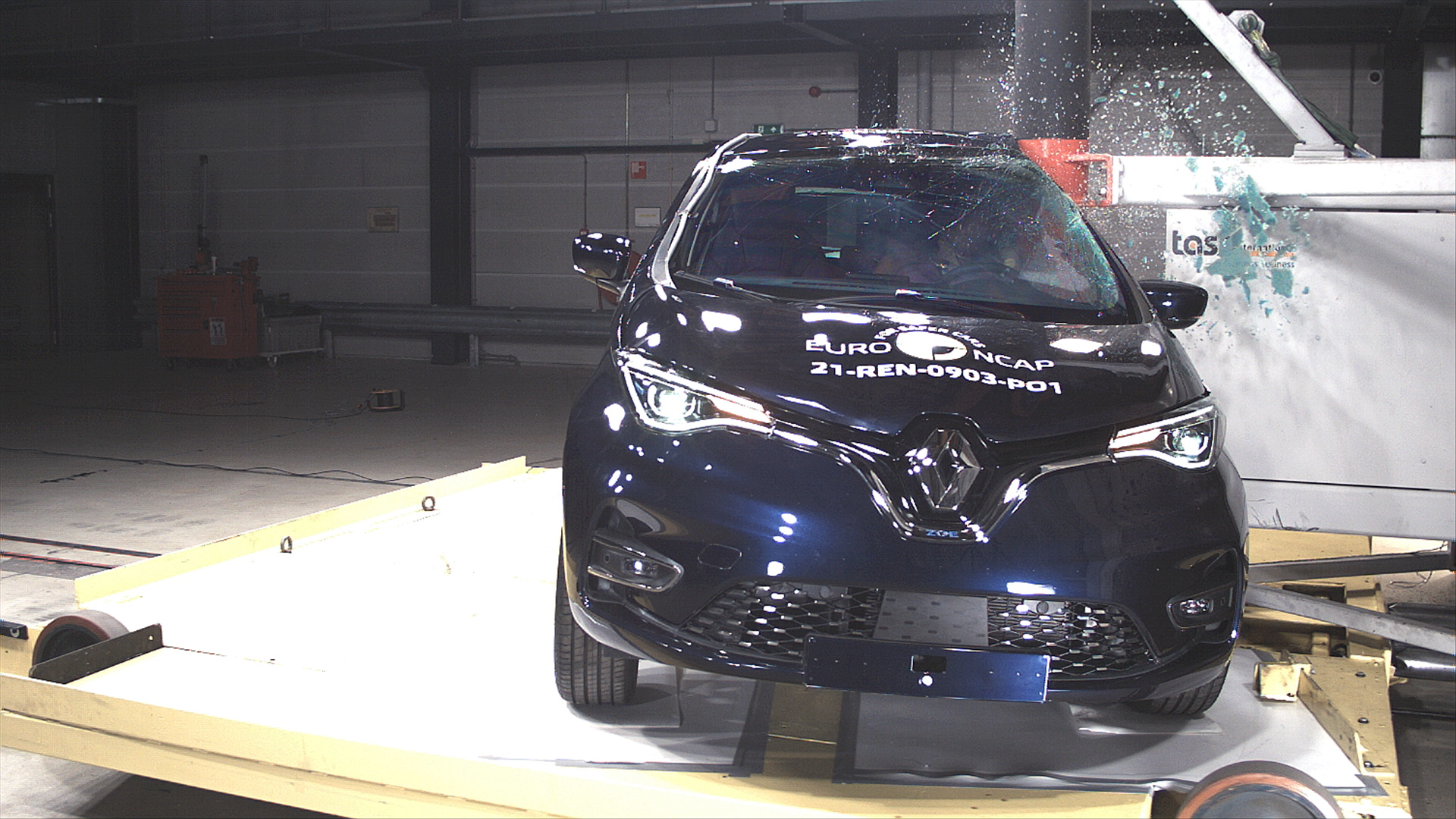 Renault Zoe downgraded to rare zero-star safety rating after poor crash performance