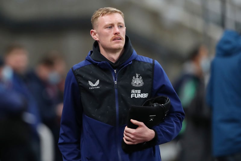 Newcastle United midfielder Sean Longstaff has reportedly emerged as a January transfer target for Nottingham Forest. (The Sun) (Photo by Ian MacNicol/Getty Images)