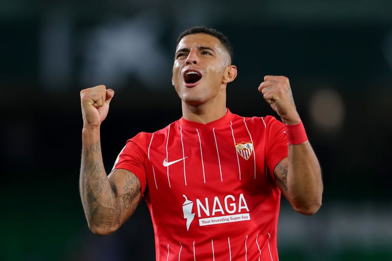 A deal that looked to be edging closer to completion earlier in the week, recent reports have since cast doubts over whether or not the Brazilian will arrive on Tyneside this month.   (Photo by Fran Santiago/Getty Images)