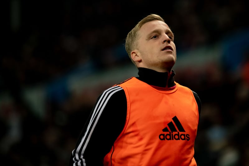 Premier League sides Everton, Newcastle and Wolves haven’t given up hope of landing Man Utd midfielder Donny van de Beek in January. It is claimed that his exit from Old Trafford ‘seems inevitable’. (Algemeen Dagblad) (Photo by Ash Donelon/Manchester United via Getty Images)