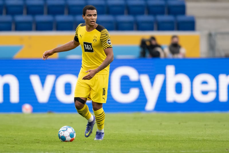 Manchester United could land Borussia Dortmund Manuel Akanji defender in a ‘£25m transfer raid’. (Sport 1) (Photo by Alexander Scheuber/Getty Images)
