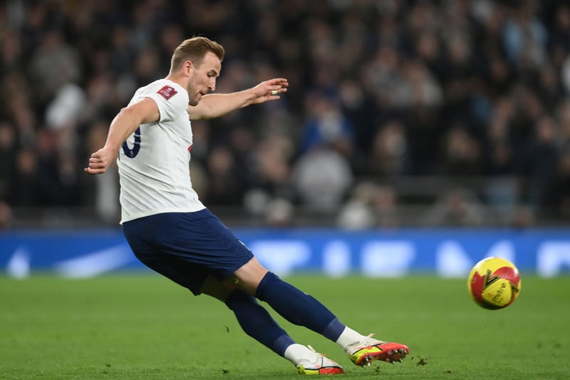By the time 2026 rolls around, Kane is 33 years old, but has just joined United on a free transfer from Spurs after hitting 241 goals in 417 games for his boyhood club. For England, his record is a massive 73 strikes in 115 outings.  (Photo by Mike Hewitt/Getty Images)