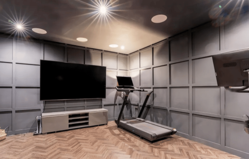 You no longer need to leave the comfort of your own home to go to the gym...and check out that TV space. 