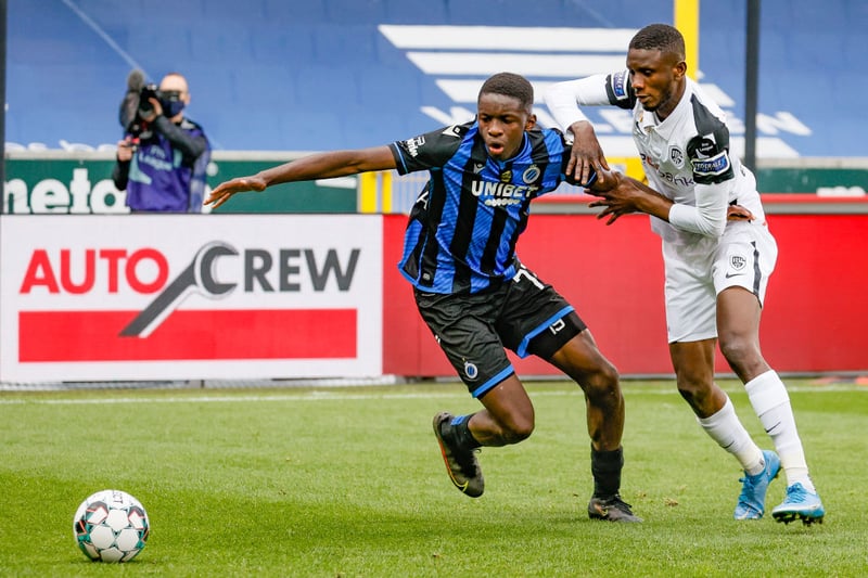 Club Brugge are working on getting defender Noah Mbamba signed to a new deal, but Leicester City, Brighton and Crystal Palace all want to ‘hijack’ the agreement. (Voetbal24) (Photo by BRUNO FAHY/BELGA MAG/AFP via Getty Images)
