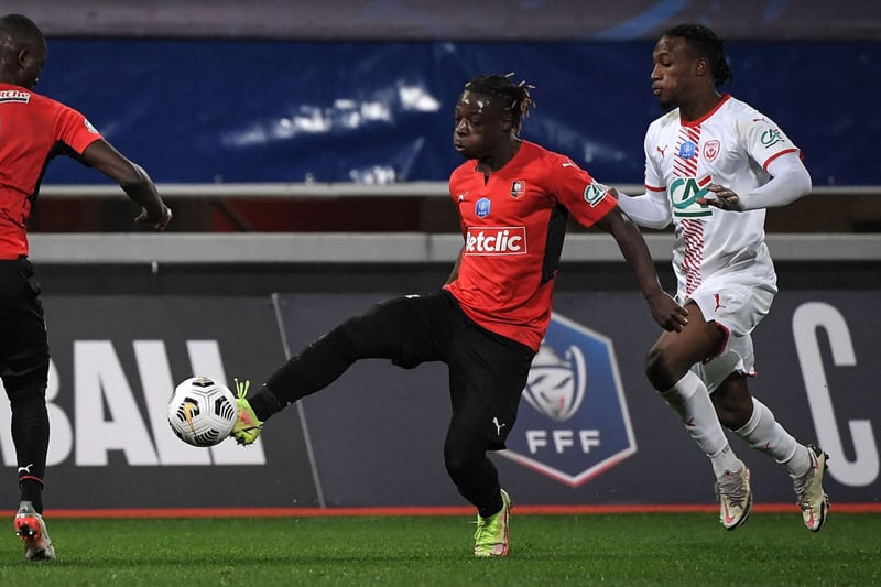 Newcastle United are reportedly eyeing Rennes teenager Jeremy Doku, a player ex-Magpie Craig Bellamy has deemed “beyond talented”. The forward cost £23.4m in 2020. (Chronicle) (Photo by FREDERICK FLORIN/AFP via Getty Images)