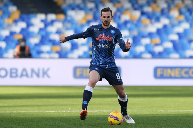 Arsenal are pressing ahead with attempts to sign Napoli midfielder Fabian Ruiz this summer, with Mikel Arteta believing he is ideal for the Gunners. Newcastle have also been linked. (Mirror) (Photo by Francesco Pecoraro/Getty Images)