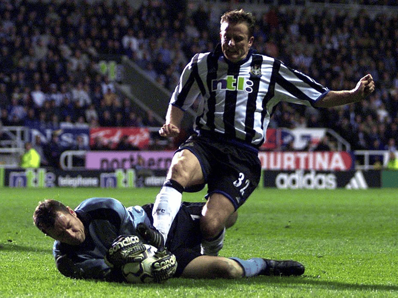 With links over a potential loan move for Brazilian superstar Ronaldo being mentioned, the arrival of Scottish international Kevin Gallacher could have been seen as underwhelming.  But the former Blackburn Rovers forward became a hardworking and committed outlet for Sir Bobby Robson as he made his first moves as Magpies manager.