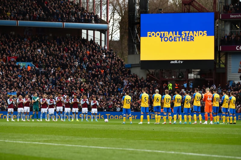 A minute’s applause for Ukraine.