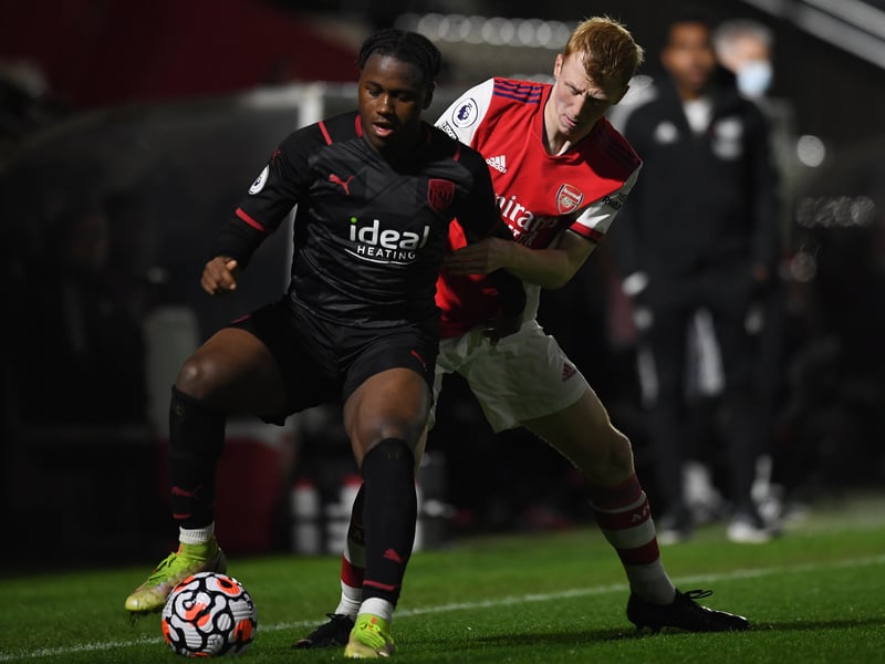 Arsenal are among a group of Premier League clubs taking a keen interest in West Brom youngster Reyes Cleary (Daily Mail)
