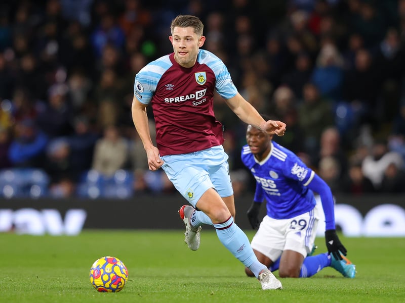 Burnley centre back Nathan Collins feels defensive partner James Tarkowski, who could be set to ext Turf Moor in the summer, deserves to be a part of the England conversation (Burnley express)