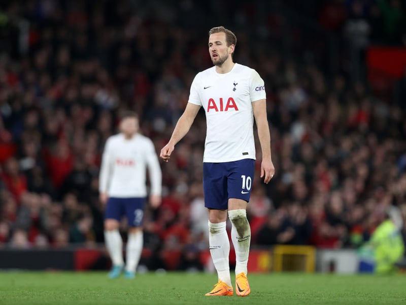 Tottenham star Harry Kane is on the list of ‘dream signings’ that Newcastle United have drawn up ahead of the summer transfer window. (GiveMeSport)