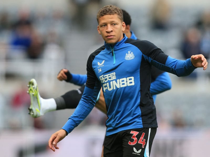 West Brom have been tipped to move again for Newcastle United striker Dwight Gayle in the summer. The out of favour striker has been linked with the Baggies for some time, and starred for the club previously on loan during the 2018/19 campaign. (Sunday Mirror)