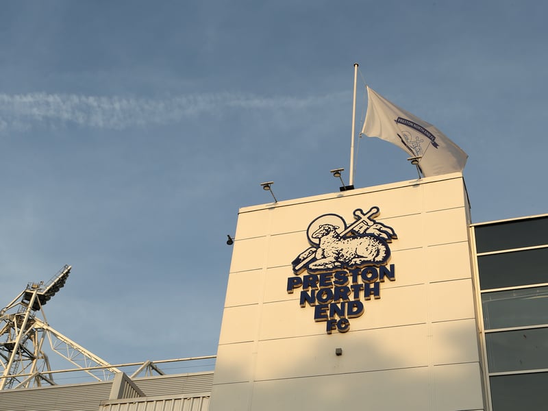 Preston North End are moving closer to a £40m takeover, according to reports. It has been suggested that American businessman Chris Kirchner is closing in on a deal to complete the purchase of the 1938 FA Cup winners. (The Sun)