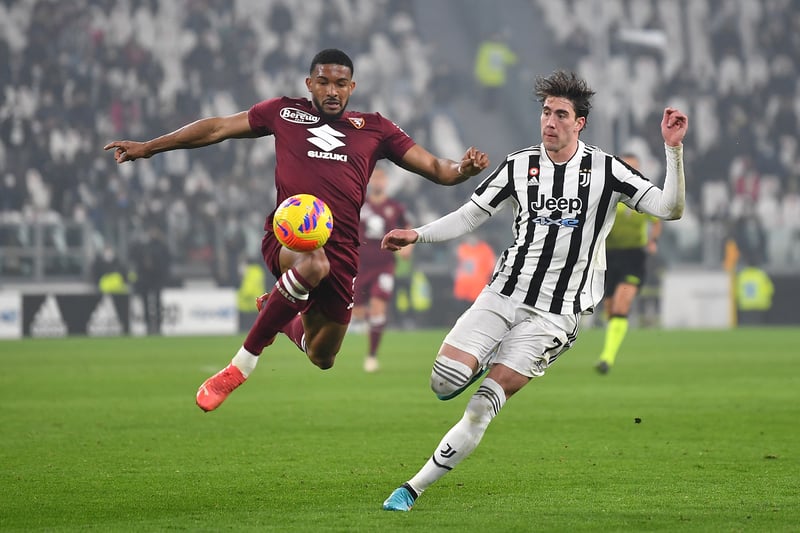 Reports from Italy claim Fulham made an offer in the region of £12.5m to sign Torino defender Gleison Bremer last summer. He’s now in higher demand, and the likes of Spurs now look to be keen on signing him. (Sport Witness)