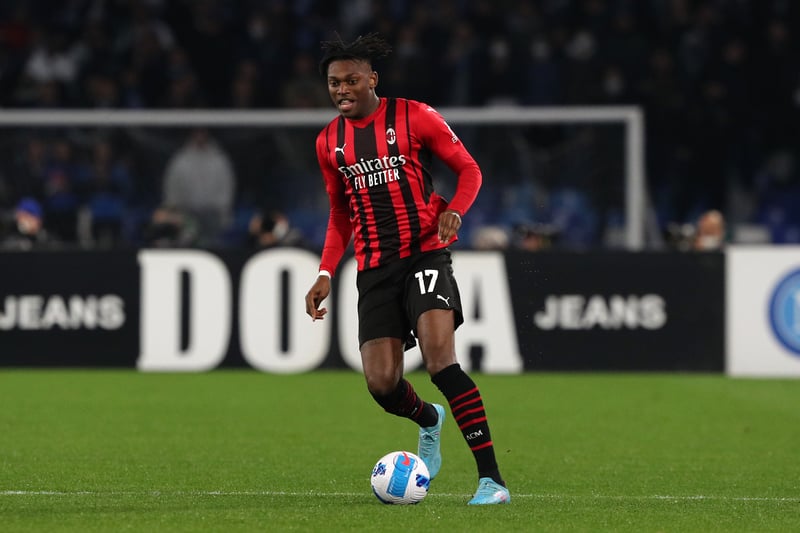 Newcastle are set to steal a march on a number of competitors to sign Milan’s highly-rated forward Rafael Leao (La Repubblica)