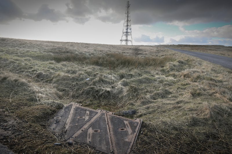 The system was decommissioned in the 1990s, being replaced by satellite links and fibre optic connections. The microwave ‘horn’ aerials have now been removed with the mast now being used for mobile telephone transmitters