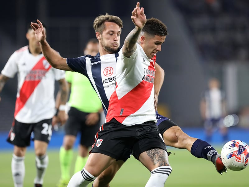 Aston Villa, Everton and Spurs are among a host of sides to be linked with River Plate midfielder Enzo Fernandez. The 21-year-old Argentina international is also said to be on La Liga side Real Madrid’s radar. (Birmingham Mail)