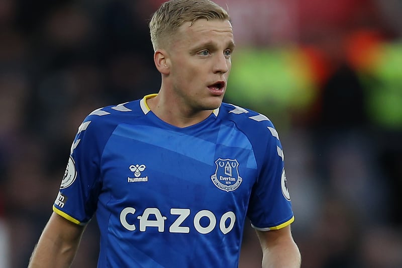 Like Martial, Donny van de Beek was desperate to earn game-time elsewhere and try to prove to the Old Trafford faithful that he can be a useful member of their squad next season.
The Dutchman joined Everton on loan in January but their current form has left them just above the relegation zone, something the midfielder likely didn’t expect when making the switch to Merseyside.