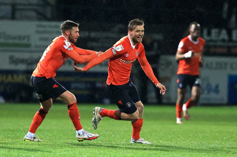 Nathan Jones’ Luton are one of the unsung teams of the division, continuously battling above expectations. The Hatters have picked up 25 points from 18 matches on their travels this season with their aims of safety more than secured.