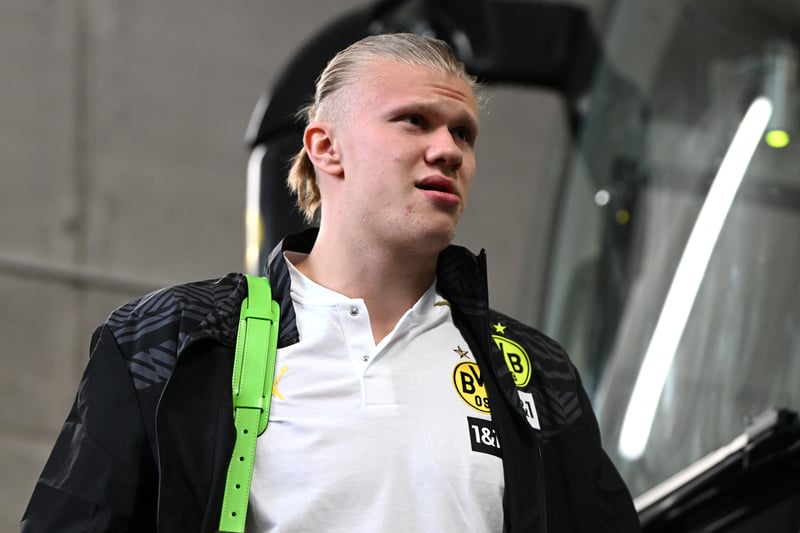The likes of Manchester City and Real Madrid are expected to learn where Borussia Dortmund star Erling Haaland intends to move in the summer within less than two weeks. A release clause will allow him to leave for just over £63m at the end of the season. (BBC Sport)