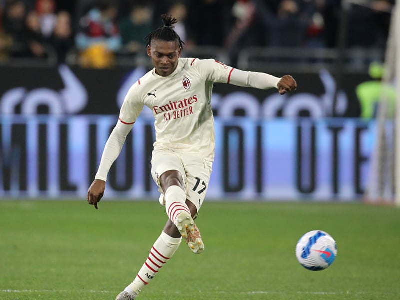 Arsenal are in the market for Portuguese forward Rafael Leao – and want the AC Milan star as one of two forwards this summer. (Fabrizio Romano)