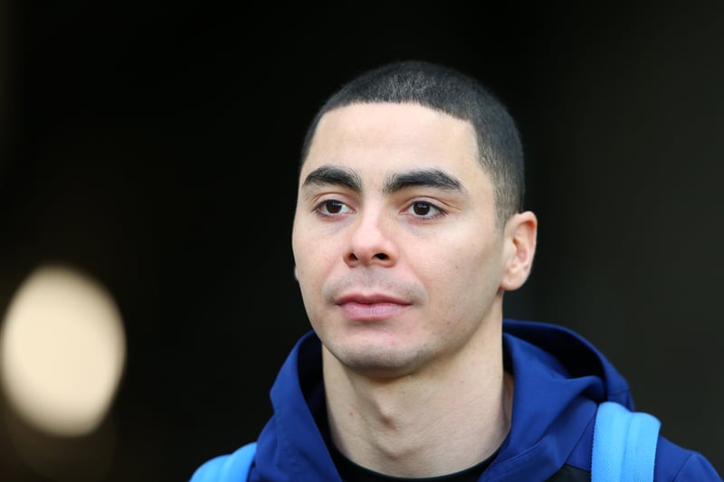 Newcastle United plan to sell  Miguel Almiron in the summer and will allow the 28-year old to leave for £15m (Football Insider)