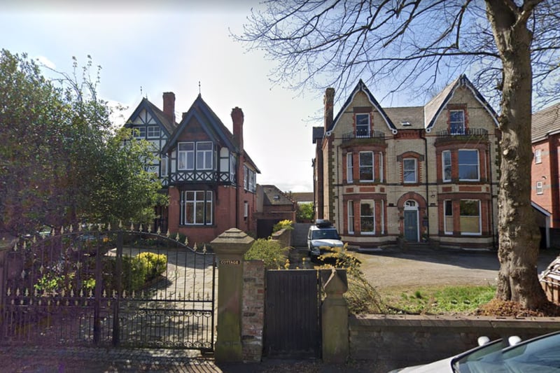 The average property price in Mossley Hill East was £245,000.