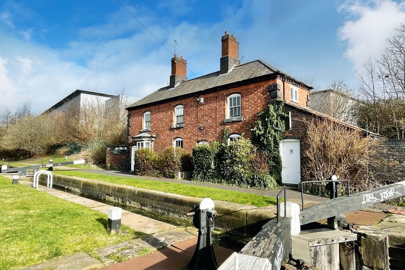 The former lock keeper’s cottage is a quite stunning grade II-listed building