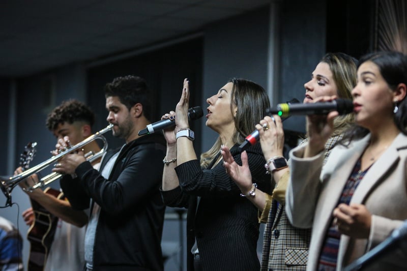 The congregation includes people originally from Brazil, Portugal and Angola, and worship is done in a loud, lively, Pentecostal style