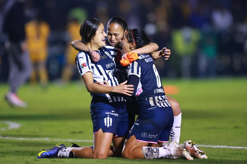 The Mexican La Liga MX Femenil saw another one of the biggest attendances in Women’s football. At the final of the La Liga, UANL travelled to Monterrey, Guadalupe for the second leg of the match which saw over 50,000 people attend.  UANL managed to beat their hosts 2-4 on penalties after full time ended with 4-4 on aggregate. 