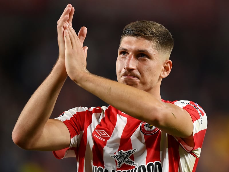 West Ham remain interested in signing Brentford star Vitaly Janelt. The 23-year-old has enjoyed an impressive debut season in the Premier League. (Calciomercato)