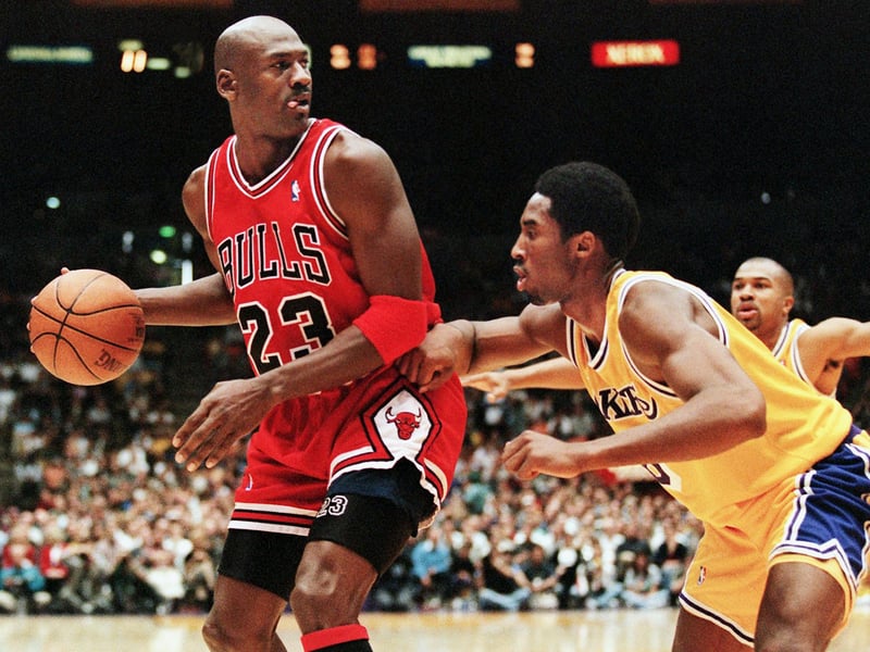 Following the murder of his father in 1993, Michael Jordan announced his retirement in October of that year. He spent almost two years away from basketball before announcing his return with a statement simply reading: “I’m back”. Ten days after the announcement he broke the record for the most points scored by an opponent at Madison Square Garden as he faced the Knicks.