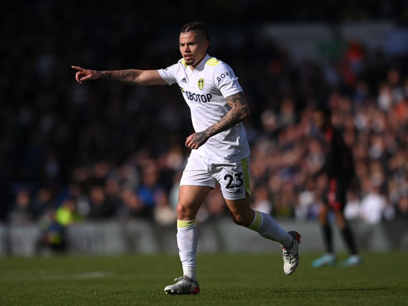 Manchester United are “advancing” on a deal for Leeds United star Kalvin Phillips. The Reds are said to be “confident” of wrapping up an agreement.
(Manchester Evening News)