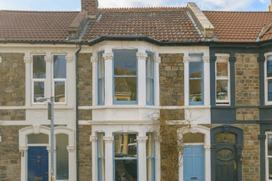 This three bedroom terrace is available in Camelford Road, a desirable street made up of attractive double bay-fronted Victorian terraces. The area is shielded from any through-traffic due to  the Bristol to Bath Railway Path, which surrounds the area. Residents are known for their street Whatsapp groups and street parties. 