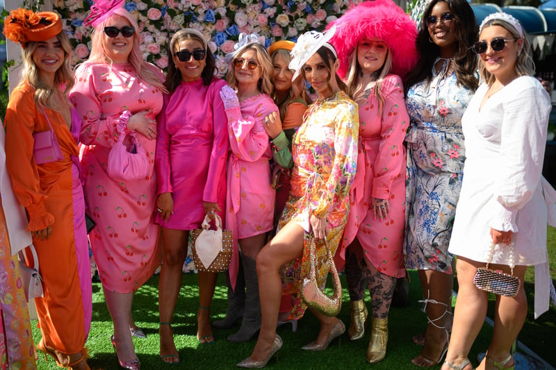 Pinks and oranges seemed to be very popular at Aintree on Friday.