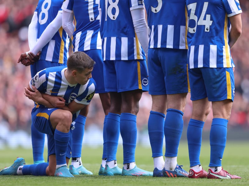 Newcastle United are interested in signing Brighton winger Leandro Trossard as a potential replacement for Allan Saint-Maximin. (Daily Mail)