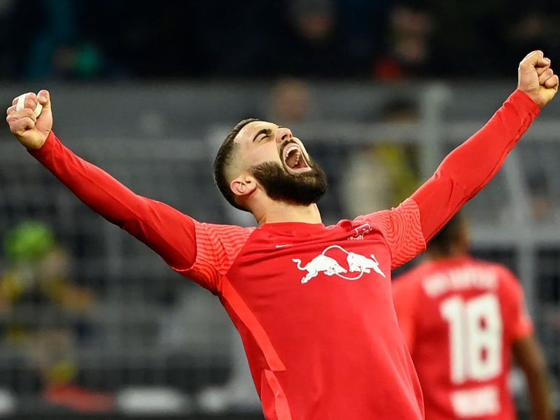 Tottenham Hotspur are targeting RB Leipzig’s Josko Gvardiol or Inter Milan’s Alessandro Bastoni as a summer addition at centre-back (The Athletic)