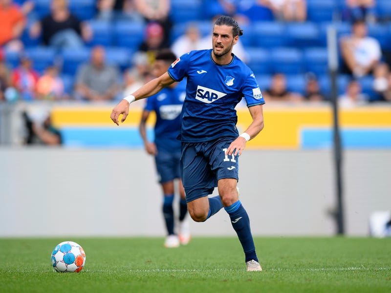 Leeds United are monitoring Hoffenheim midfielder Florian Grillitsch ahead of a possible move. The 26-year-old - whose contract expires this summer - shares the same agent as Patrick Bamford, Dan James and Luke Ayling. (The Telegraph)