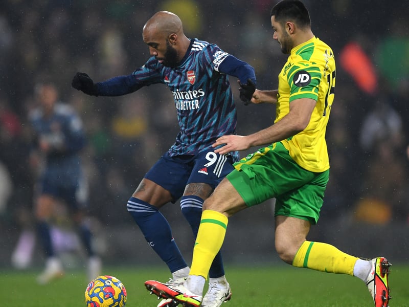 Schalke are reportedly prepared to accept a fee of less than 10m for Norwich City loan star Ozan Kabak in the summer, as they look to offload him. The Canaries have the option to buy the defender and was initially valued at €13m. (Inside Futbol)