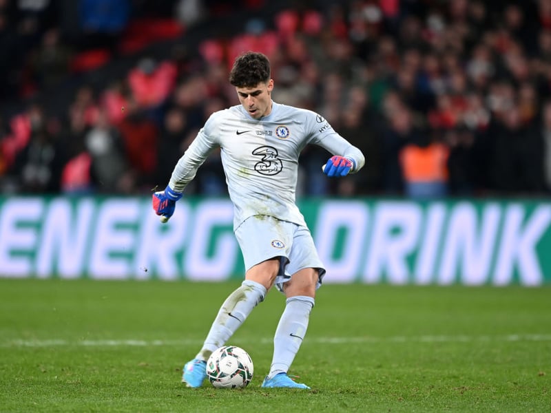 Newcastle United are ready to ‘step up’ their interest in Chelsea’s £50m-rated goalkeeper Kepa Arrizabalaga. (Daily Star)