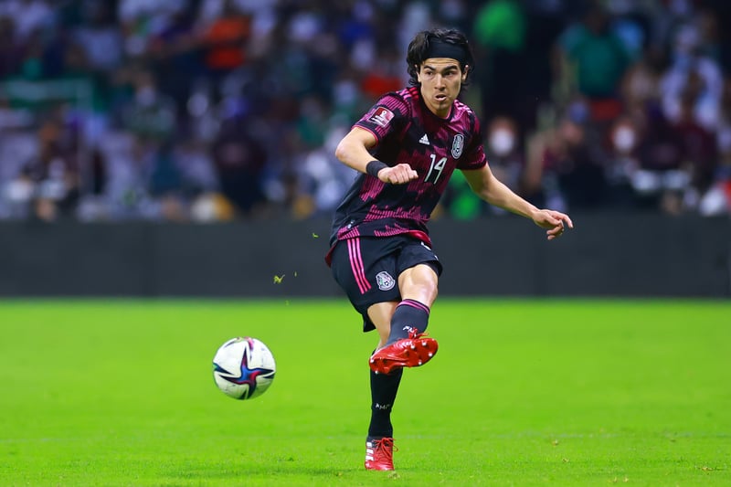 PSV and Mexico midfielder Erick Gutierrez is on the transfer radar of Fulham ahead of the summer window (Daily Mail)