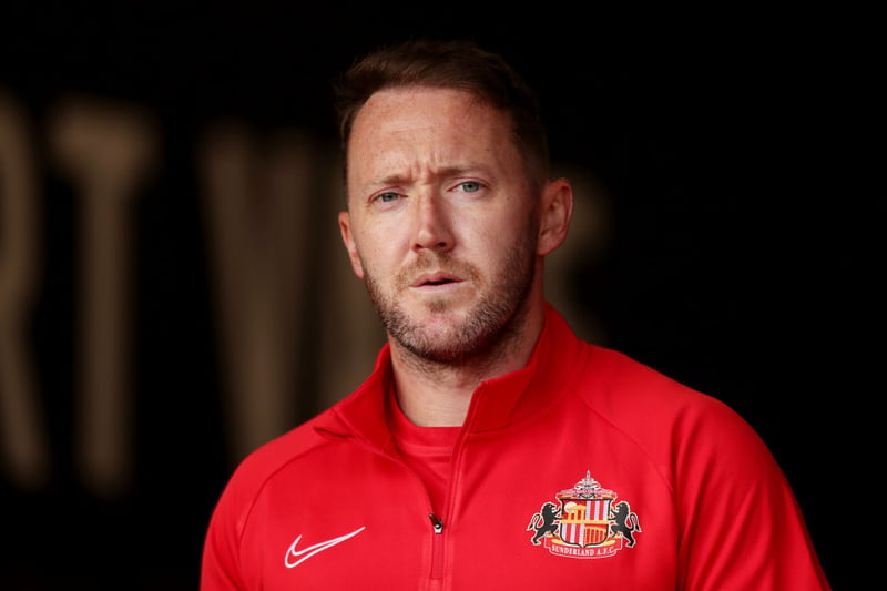 Sunderland winger Aiden McGeady has revealed that he wants to continue his playing career beyond the end of the season. The veteran winger is currently out injured, and his contract in the north east expires this summer. (Scottish Daily Mail)