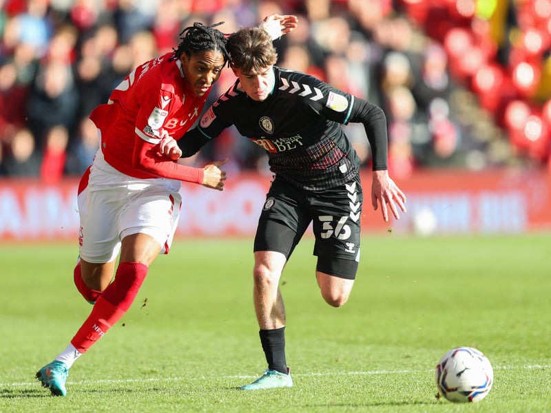 Leeds United have been scouting Bristol City’s 18-year old attacking midfielder Alex Scott, who is valued at £10m by the Championship side, but could face competition from Spurs (Mirror)