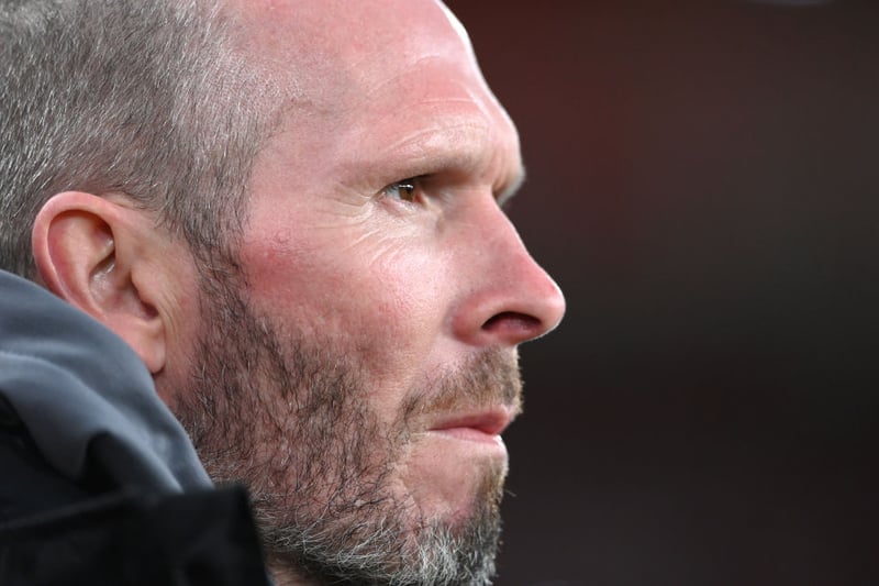 Michael Appleton is planning a summer overhaul of his Lincoln squad in a bid to return to the League One promotion fold next season. (LincolnshireLive)