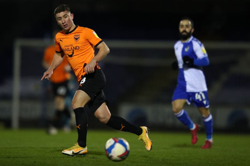 Stoke City are reported to be in a “five-way transfer battle” to sign Oxford United midfielder Cameron Brannagan. Championship rivals Sheffield United, Queens Park Rangers, Preston North End and Blackpool are also keen. (The Sun)