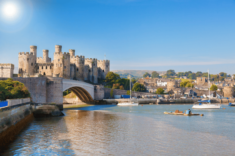 Conwy, based of North Wales, is renowned for its stunning viewings and historic town walls. The town ranked 9th in the Which? annual survey, earning a destination score of 80%. The scenery and views in Conwy were particularly noted, with this category earning five stars. (Credit: Adobe)